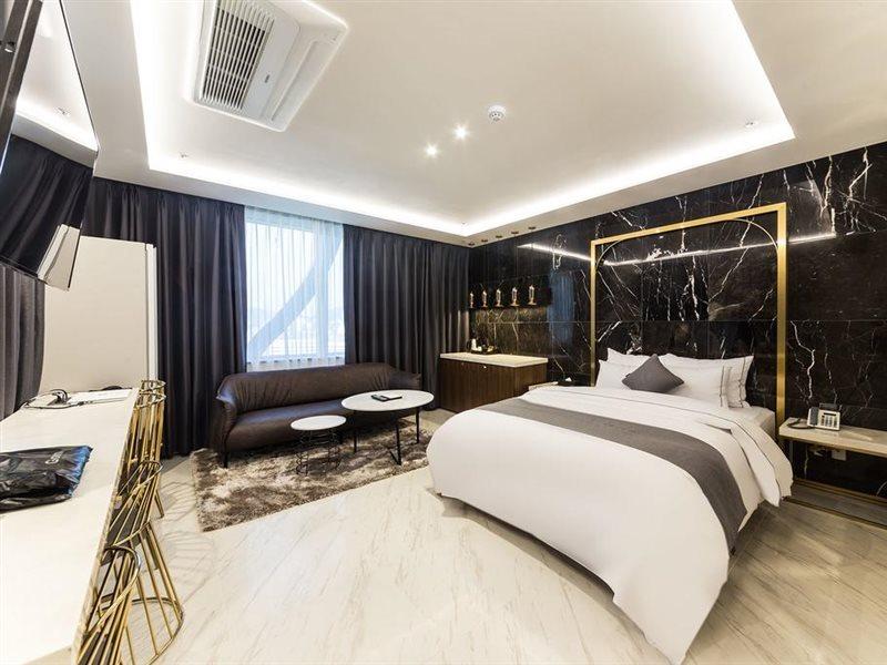Astro Hotel Jongin Exteriér fotografie